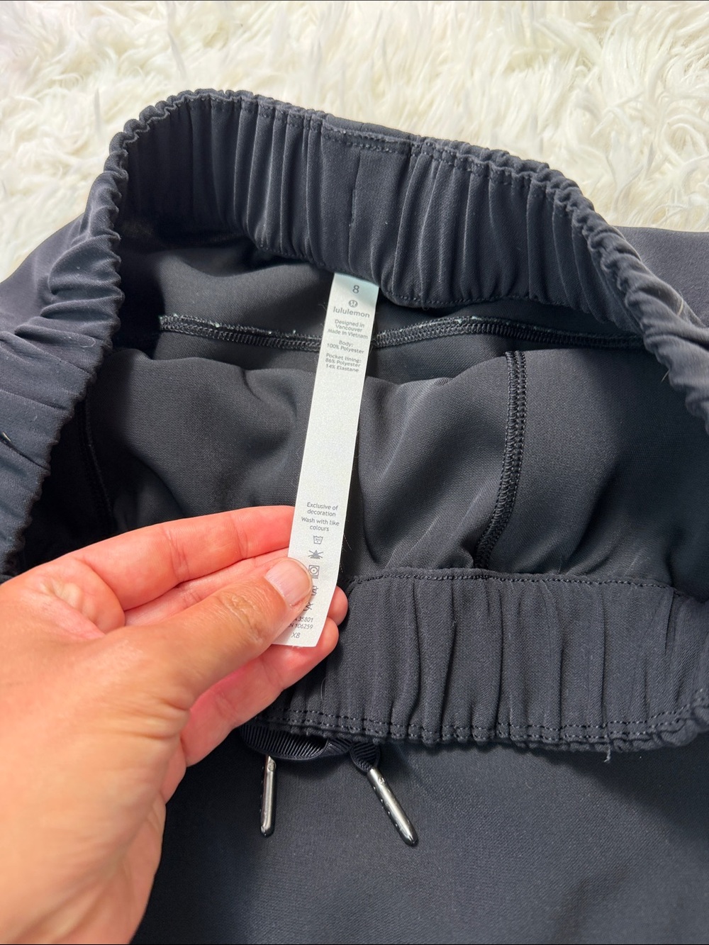 Lululemon On The Fly Skirt *Woven Black - Picture 3 of 5